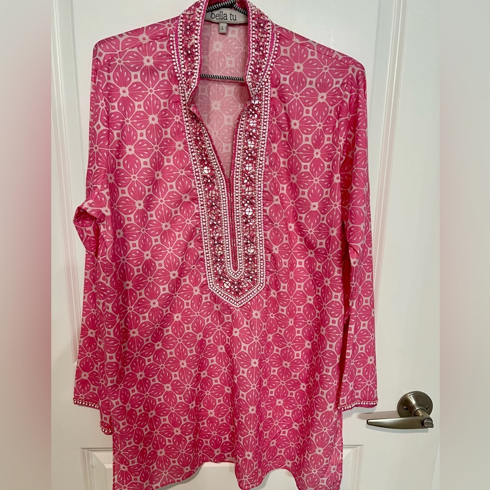 Pristine Bella Tu tunic - hot pink & white with hand beading - size L